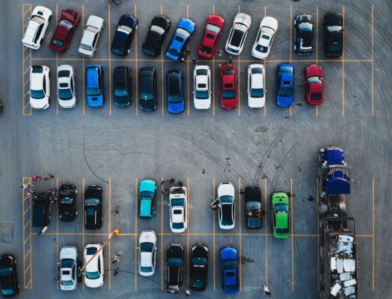 5 saveta za paralelno parkiranje, koje bi trebalo da znate ako ste vozač početnik