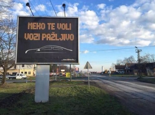 Zašto poruke poput: „Neko te voli – vozi pažljivo“, uglavnom nemaju efekta